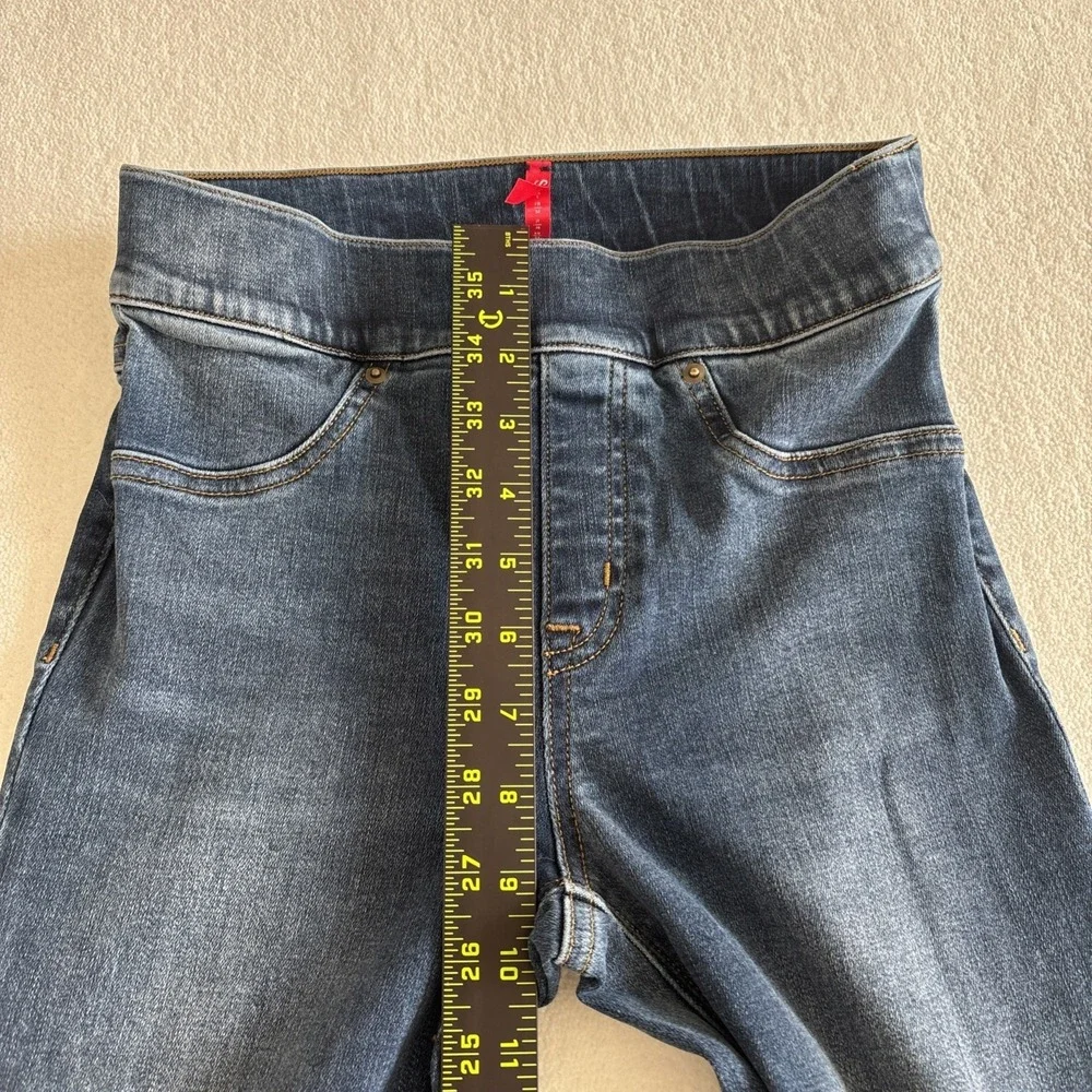 Spanx Pull On Jeans Legging Womens XS Distressed Skinny Raw Edge Hem Slimming